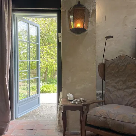 Le Colonel - Authenticity In Normandy * Les Champeaux