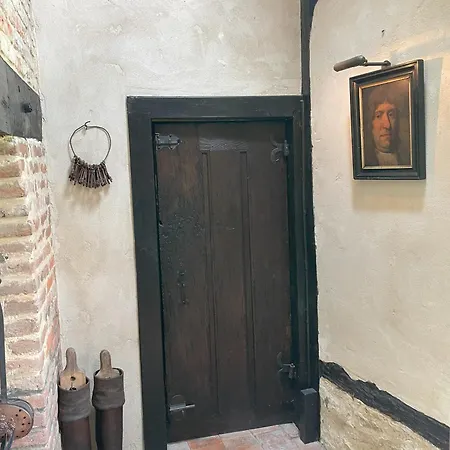 Le Colonel - Authenticity In Normandy