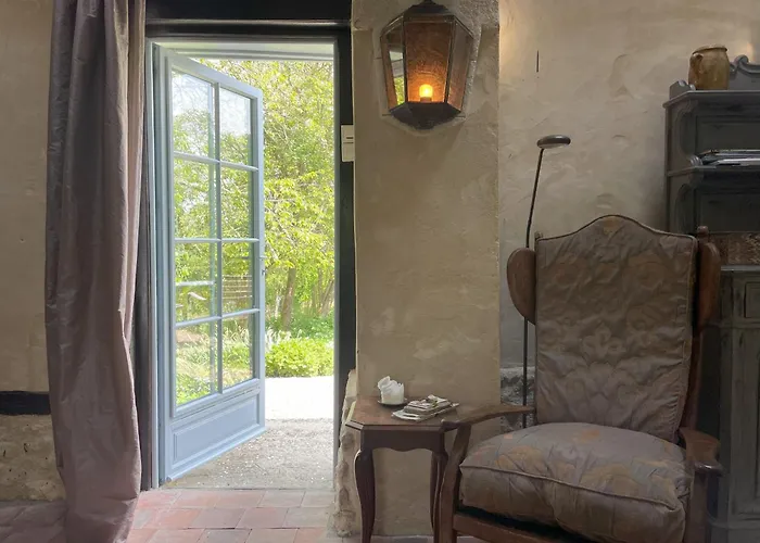 Le Colonel - Authenticity In Normandy * Les Champeaux